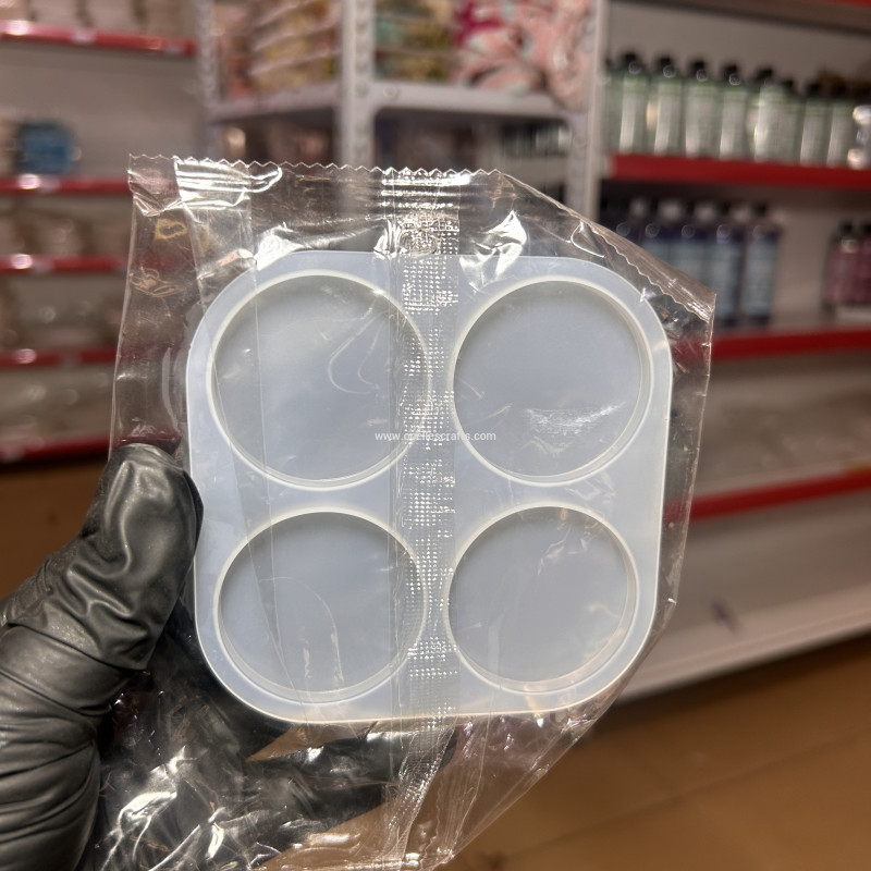 4 in 1 Round Keychain Mold