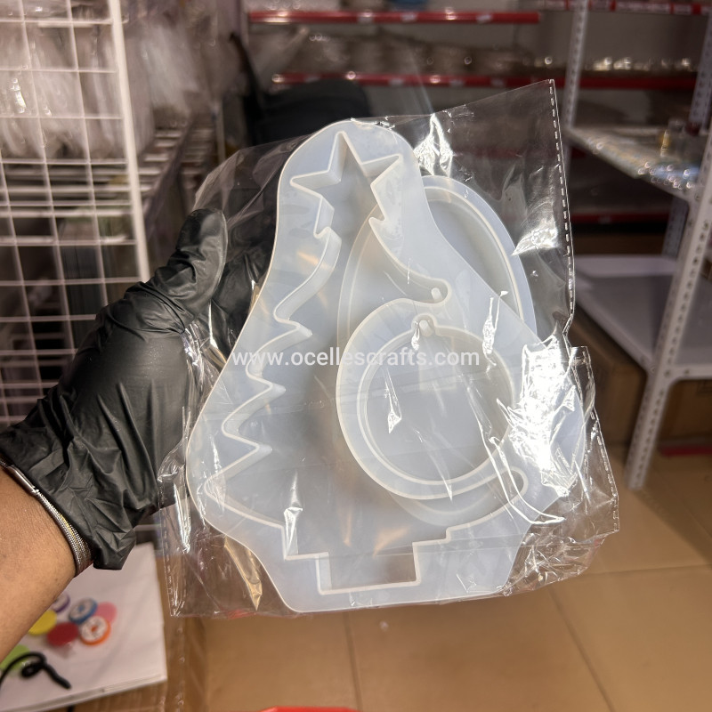 Tree with Hanging Heart Picture Frame Mold With Stand