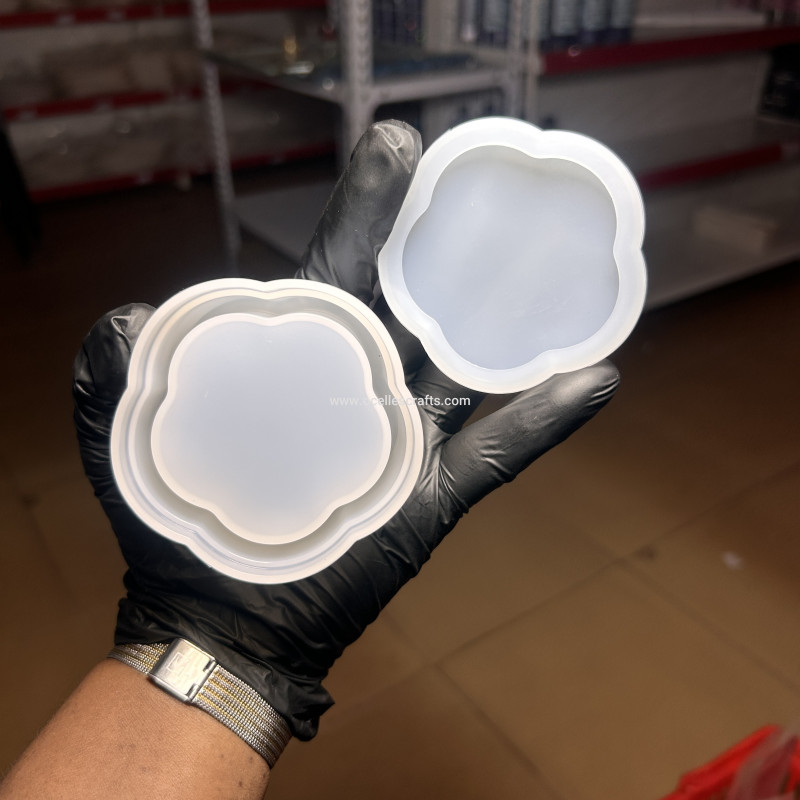 Flower Shaped Storage Mold With Lid