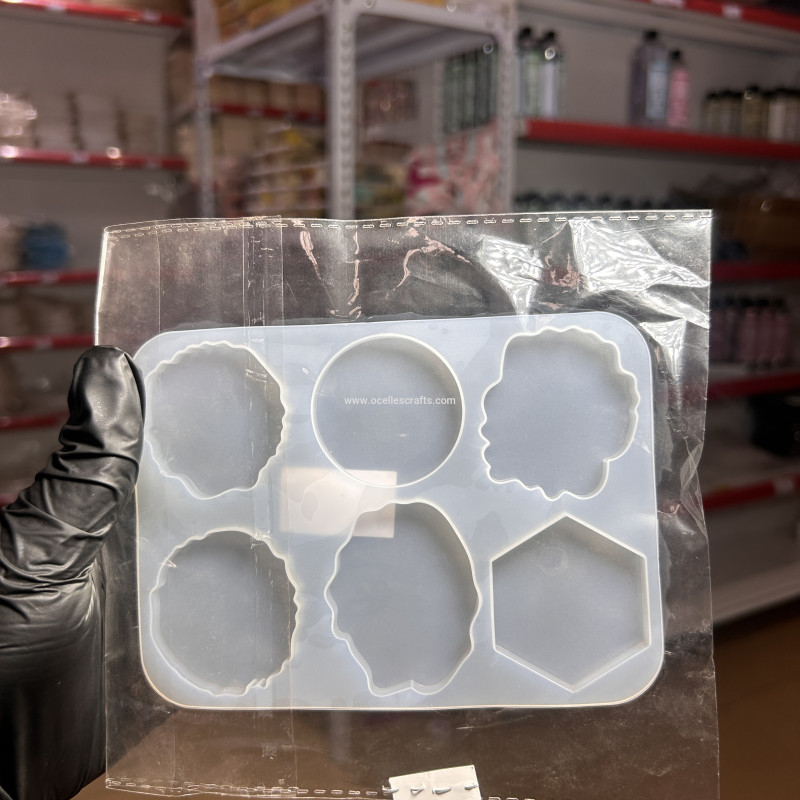 6 Cavity Keychain or PopSocket Mold