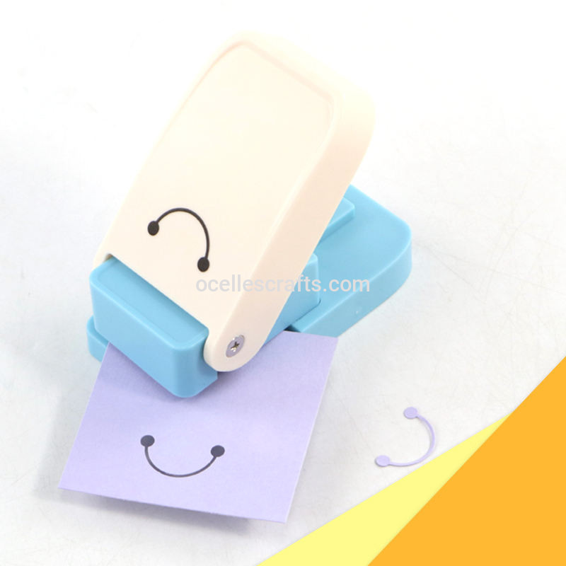 Keychain packaging card paper punch
