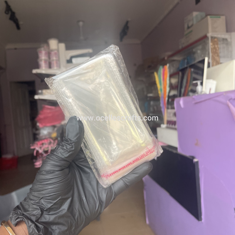 6.5cm*11cm Packaging Rubber For Keychain (90-100pcs)