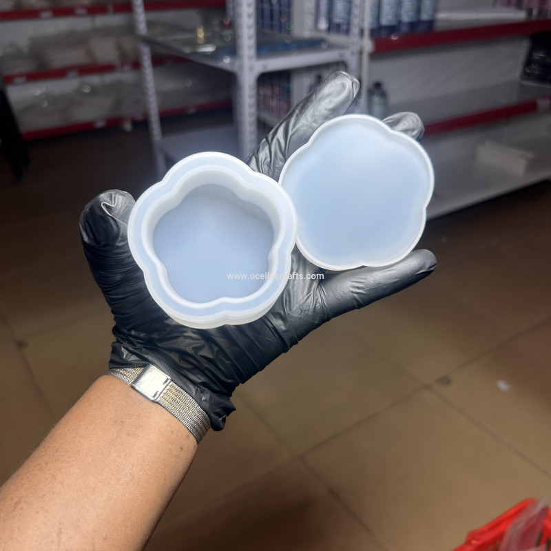 Flower Shaped Storage Mold With Lid